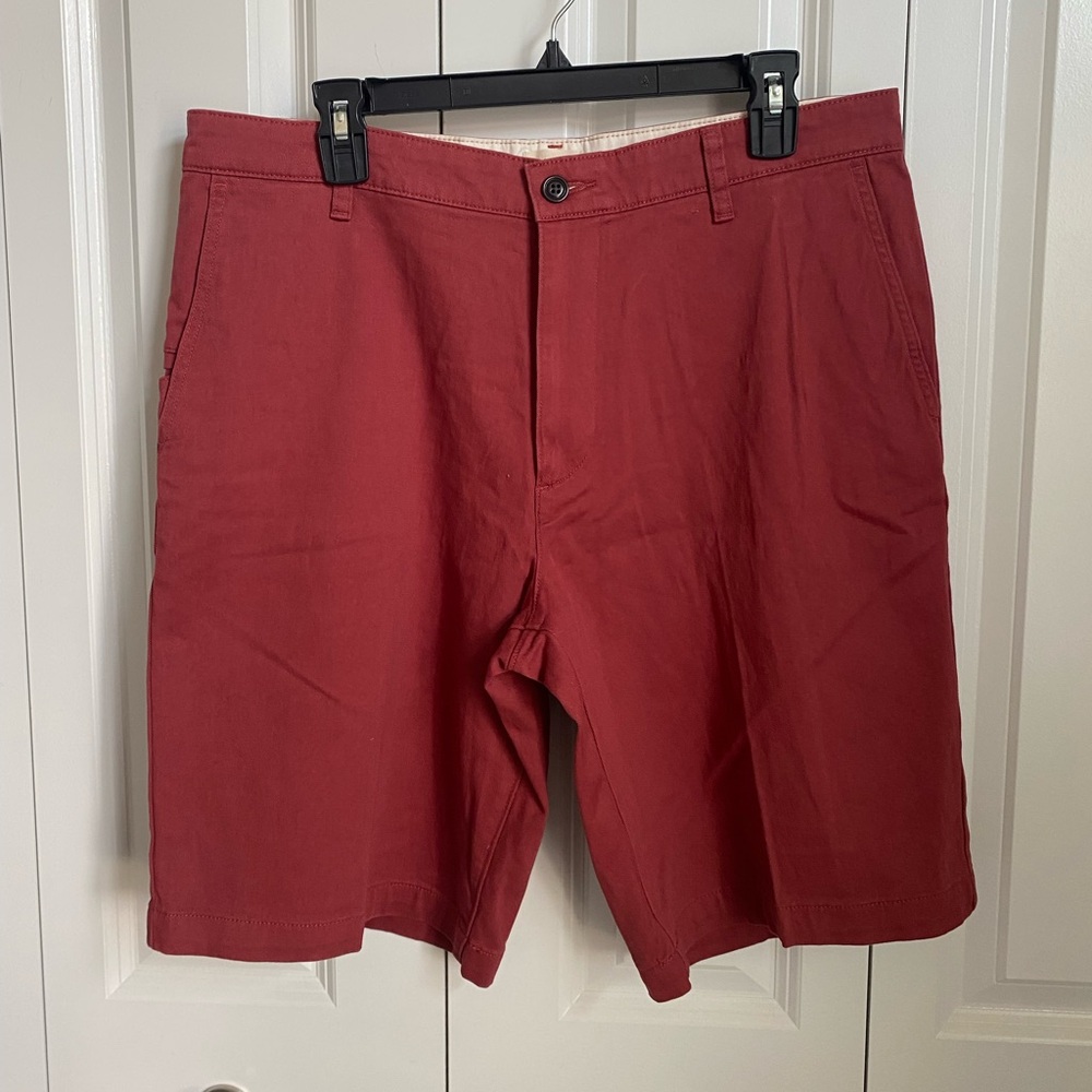 Dockers Men's Flat-Front Shorts in Brick Red